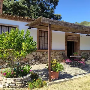 Chalet Casa Rural El Quejigo, Aracena
